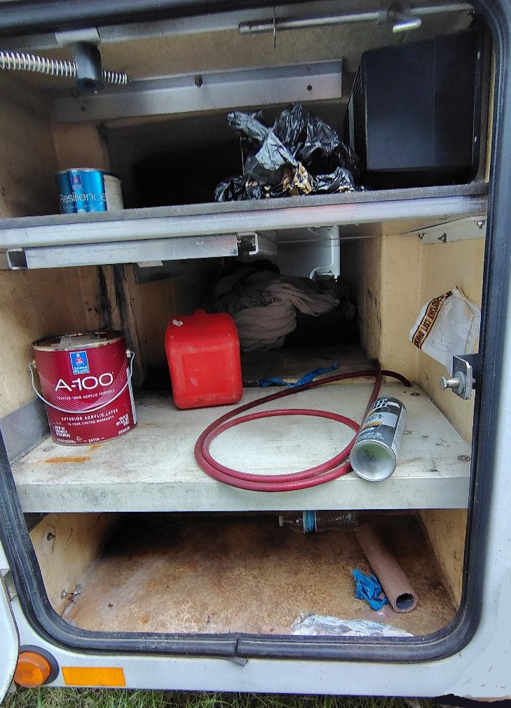 2001 CHEVROLET 3500 - Image 13